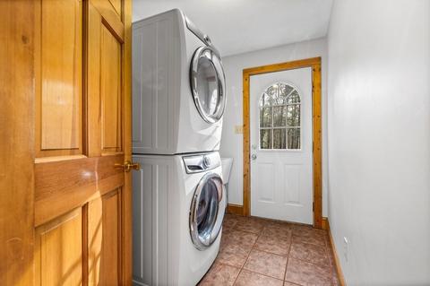 146 Suzanne Dr, Raynham, MA 02767 photo 15