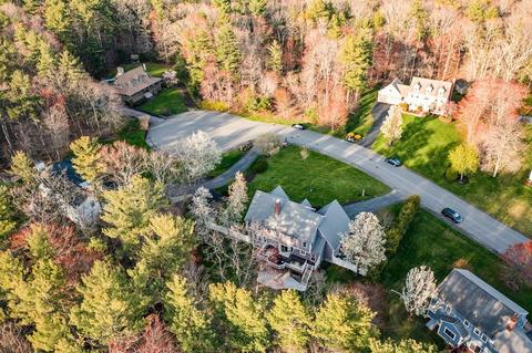146 Suzanne Dr, Raynham, MA 02767 photo 3