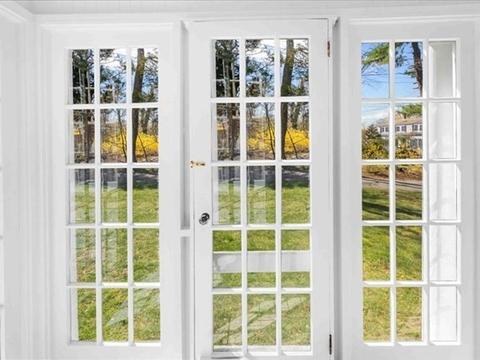 15 Ship St, Hingham, MA 02043 photo 4