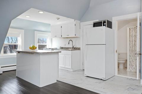 10 Dalton Ave #8, Gloucester, MA 01930 photo 13