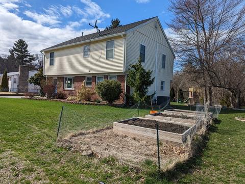 20 Longedge Rd, Clinton, MA 01510 photo 2