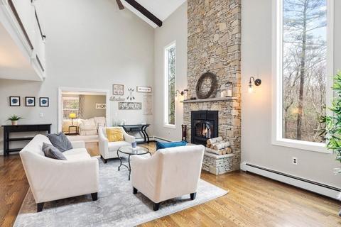 8 Samos Cir, Middleton, MA 01949 photo 7