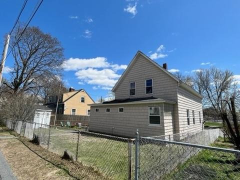 75 Eustis Ave, Lowell, MA 01850 photo 2