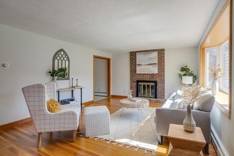 65 Martin Rd, Reading, MA 01867 photo 7