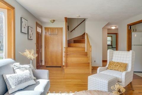 65 Martin Rd, Reading, MA 01867 photo 4