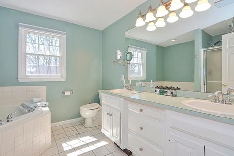 175 East St, Upton, MA 01568 photo 29