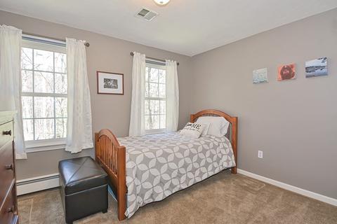 175 East St, Upton, MA 01568 photo 33