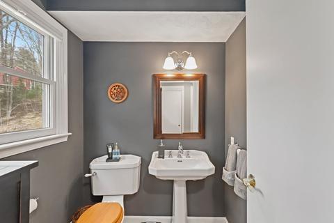 119 Glen Ave, Upton, MA 01568 photo 26