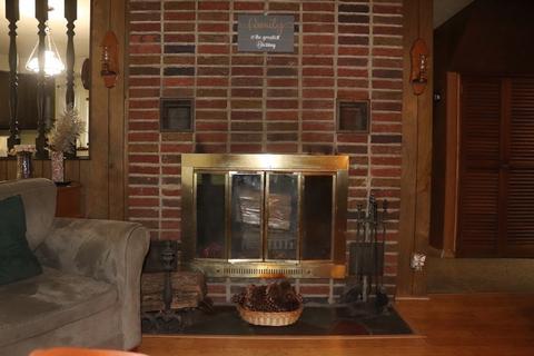 35 Park Rd, Springfield, MA 01104 photo 6