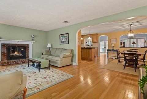 15 Sandra Ln, Reading, MA 01867 photo 21