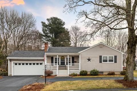 15 Sandra Ln, Reading, MA 01867 photo 1
