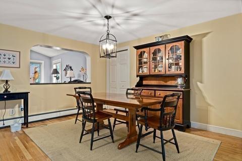 15 Sandra Ln, Reading, MA 01867 photo 11