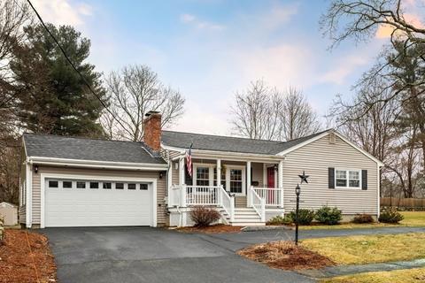 15 Sandra Ln, Reading, MA 01867 photo 2