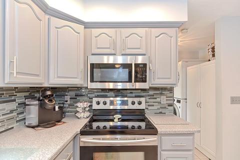 83 Macarthur Rd, Northbridge, MA 01534 photo 10