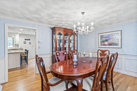 78 Ashley Pl, Reading, MA 01867 photo 13