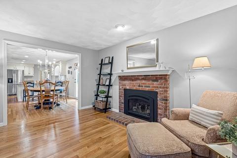 78 Ashley Pl, Reading, MA 01867 photo 15