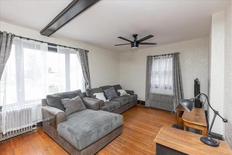 17 Hampton St, Methuen, MA 01844 photo 19