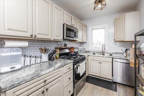 17 Hampton St, Methuen, MA 01844 photo 11