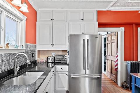 61 Prospect St, Athol, MA 01331 photo 6