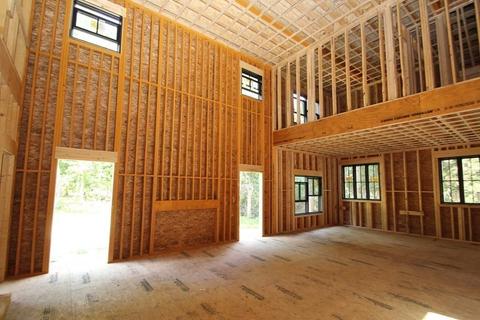 13 Juniper Cir, Reading, MA 01867 photo 4