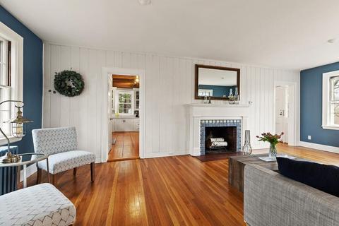 141 Grove St, Reading, MA 01867 photo 8