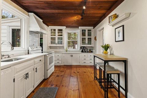 141 Grove St, Reading, MA 01867 photo 16