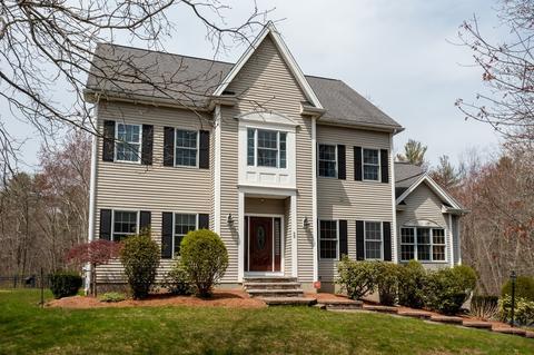 39 Vincent Rd, Mendon, MA 01756 photo 1