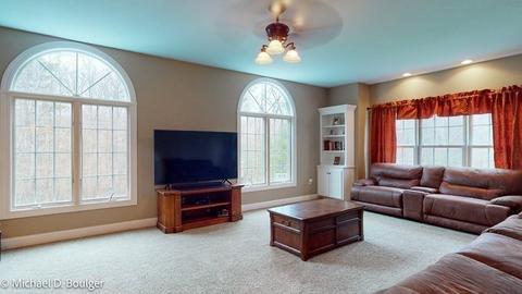 39 Vincent Rd, Mendon, MA 01756 photo 18