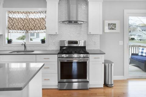 80 Pickering St #1, Danvers, MA 01923 photo 8
