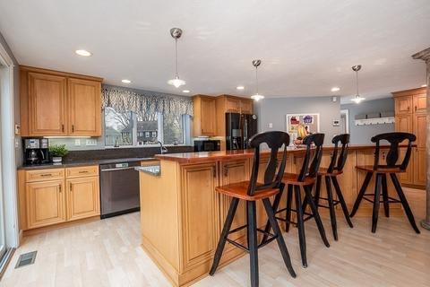 130 Ledgewood Rd, Dedham, MA 02026 photo 16