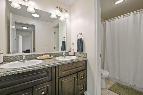 32 Bittersweet Blvd, Worcester, MA 01607 photo 17
