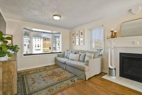 32 Bittersweet Blvd, Worcester, MA 01607 photo 3