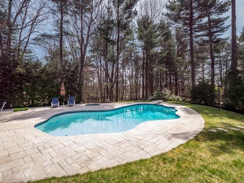 20 Buckboard Dr, Walpole, MA 02081 photo 32