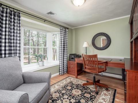 20 Buckboard Dr, Walpole, MA 02081 photo 8