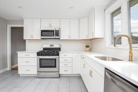 55 Creston Ave, Dedham, MA 02026 photo 6