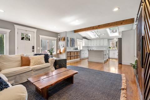 10 Moseley Ave, Needham, MA 02492 photo 4