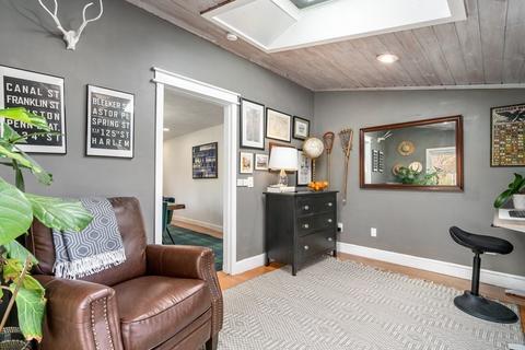 10 Moseley Ave, Needham, MA 02492 photo 14