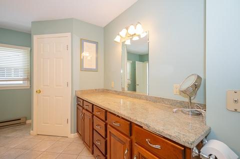 126 Thompson Rd, Webster, MA 01570 photo 15