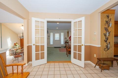 126 Thompson Rd, Webster, MA 01570 photo 4