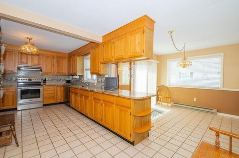 126 Thompson Rd, Webster, MA 01570 photo 5