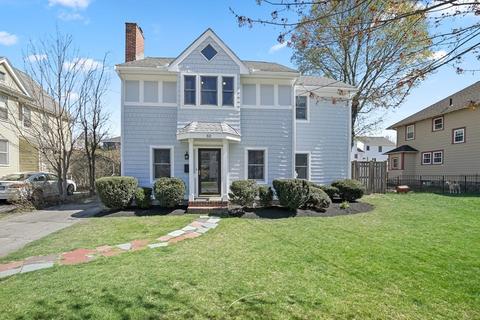 32 Elm St, Wakefield, MA 01880 photo 1