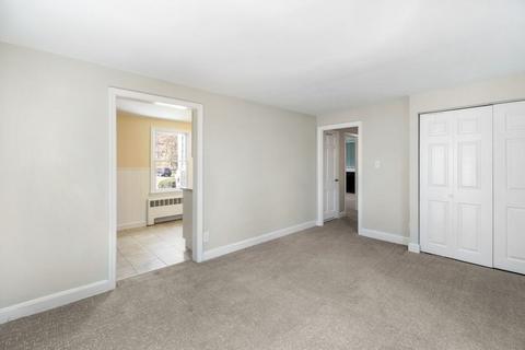 32 Elm St, Wakefield, MA 01880 photo 9