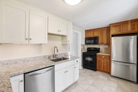 32 Elm St, Wakefield, MA 01880 photo 11