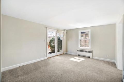 32 Elm St, Wakefield, MA 01880 photo 8