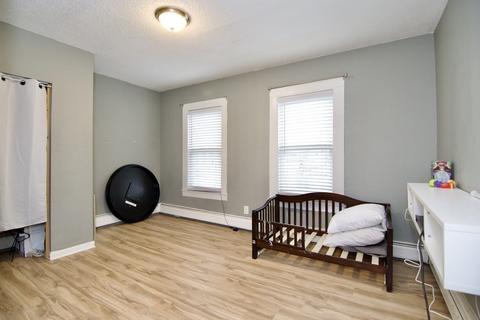 16 Chapel St, Springfield, MA 01109 photo 34