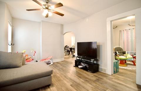16 Chapel St, Springfield, MA 01109 photo 10