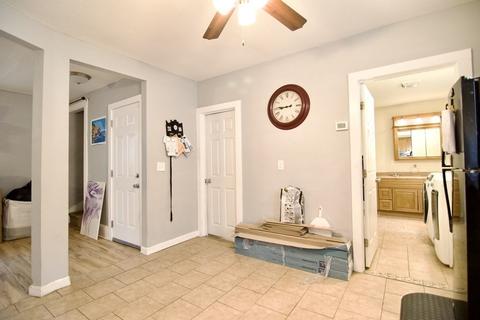 16 Chapel St, Springfield, MA 01109 photo 28