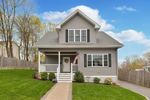26 Farrington Ave, Dedham, MA 02026 photo 2