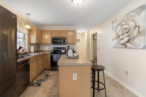 195 Mazarin St, Springfield, MA 01151 photo 12