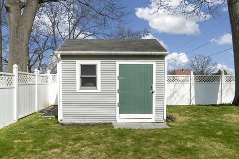 195 Mazarin St, Springfield, MA 01151 photo 6